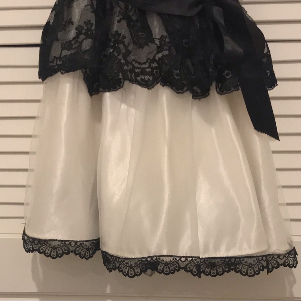 Girls Jessica McClintock dress - Picture 7 of 8